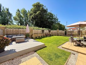 Photo 33- click for photo gallery